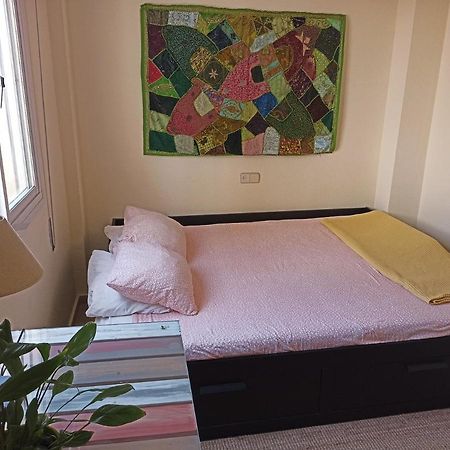 Confortable Habitacion Centrica En Piso Privado Apartment Малага Екстериор снимка